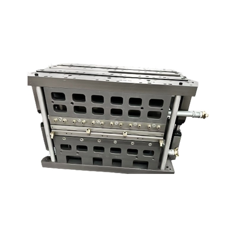 Molde termoformador de taza de té con leche